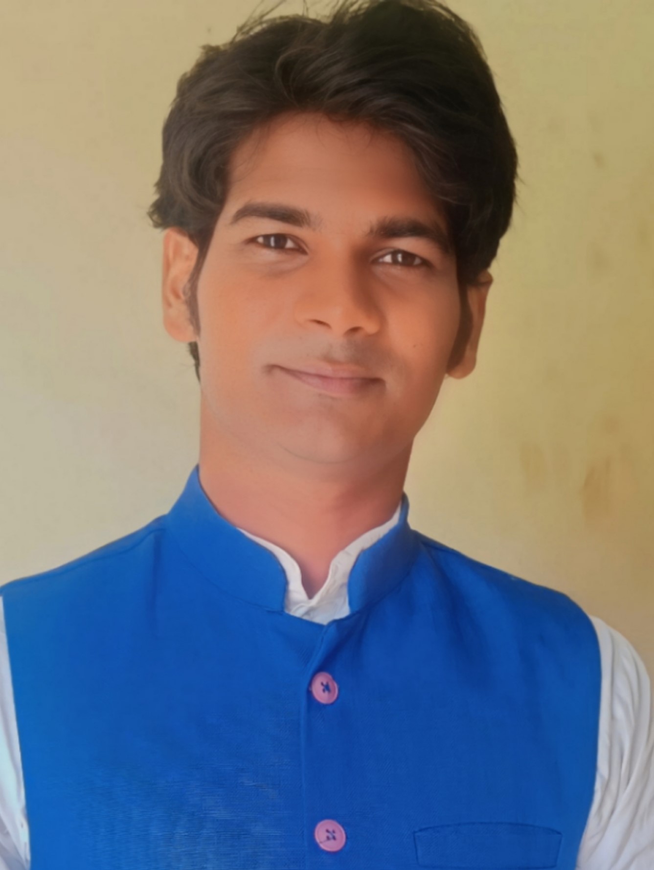           Laxman Tandia