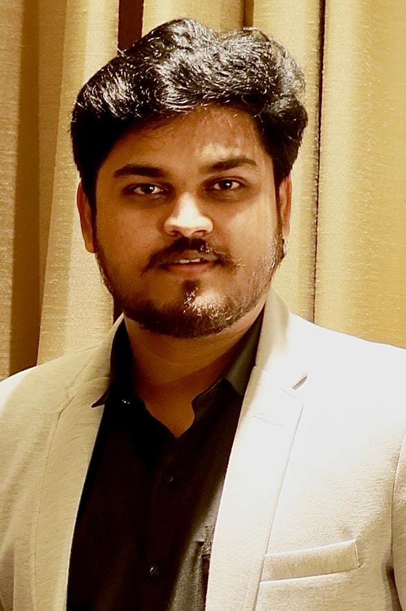        Kuldeep Saratkar